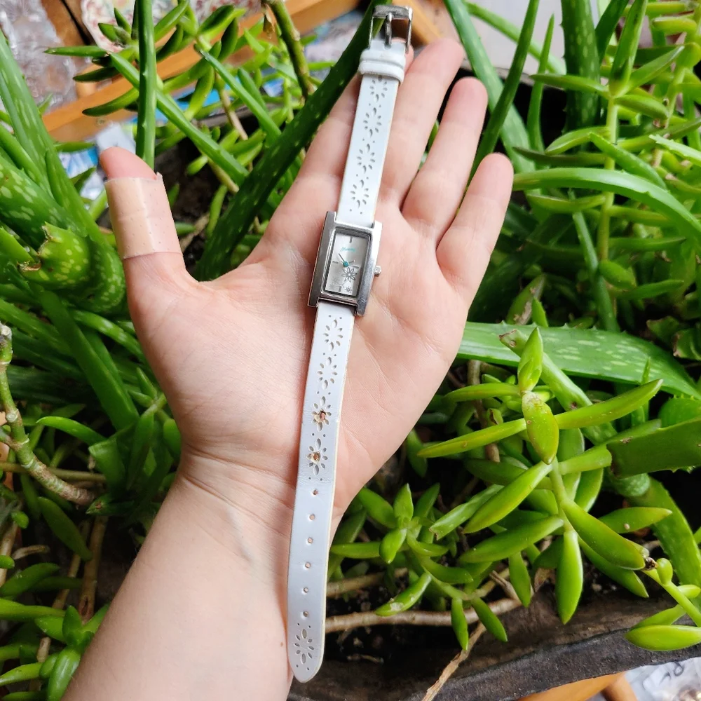 Vintage Manlaray Floral Watch